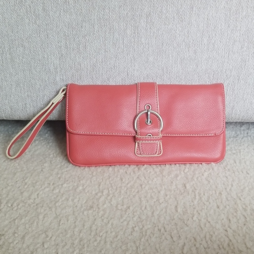 Clutch/Wristlet- Coral Handbag